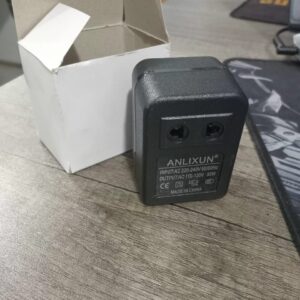 Portable 50 Watts (W) Step Down Voltage Converter Transformer 220V/240V to 110V/120V